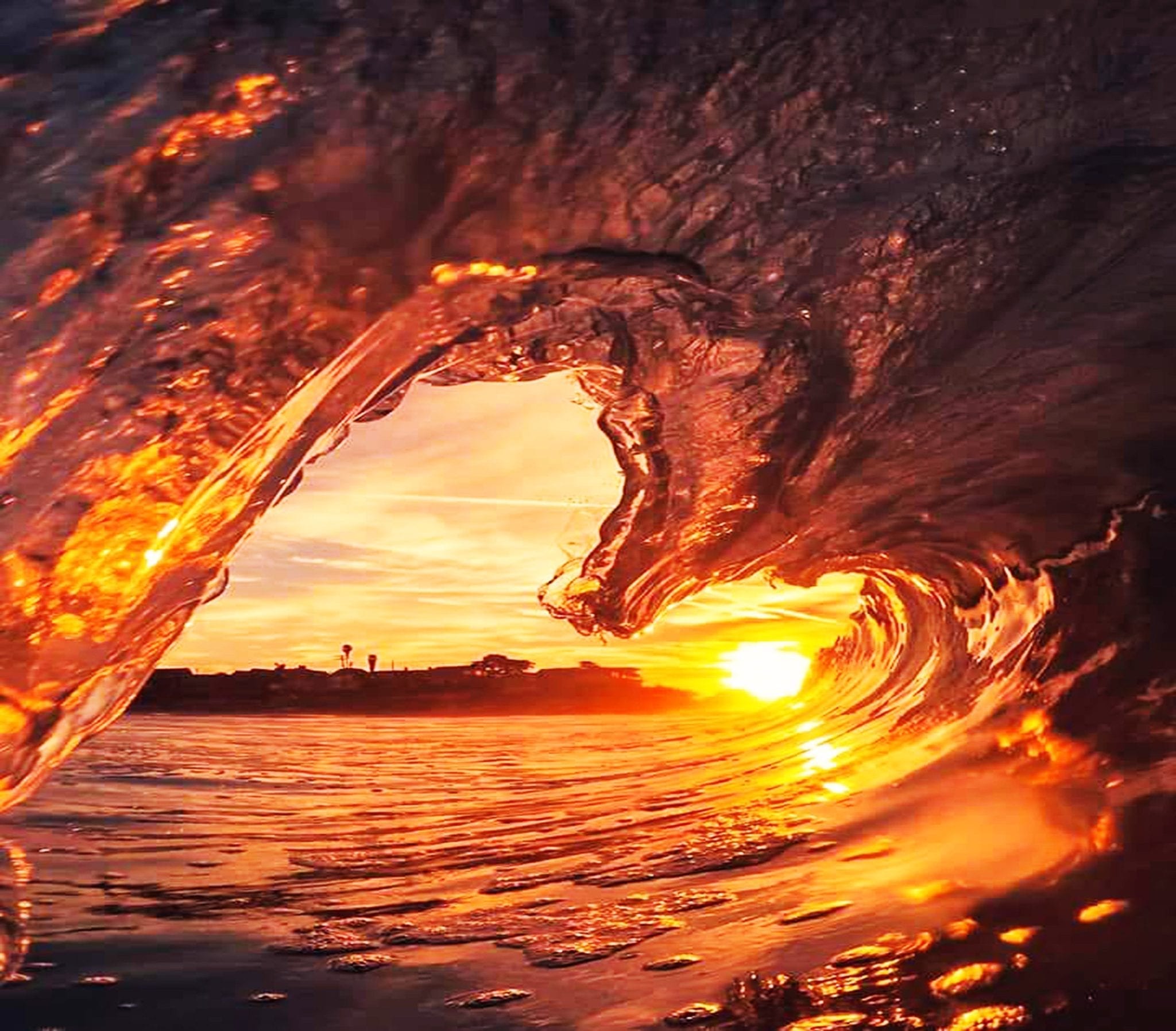 Heart made from a wave in Long Beach.